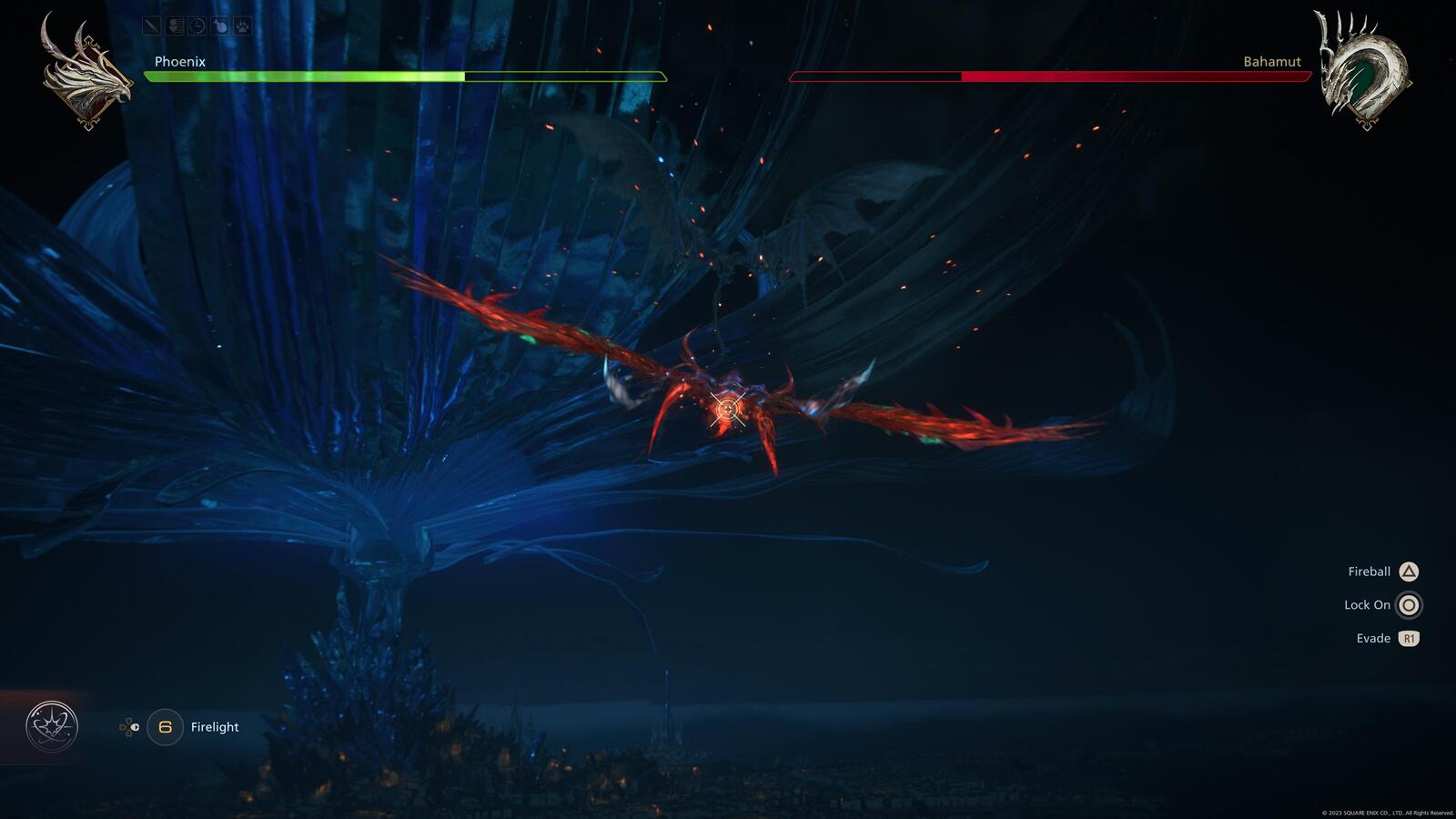 Gameplay Battle between Phoenix and Bahamut