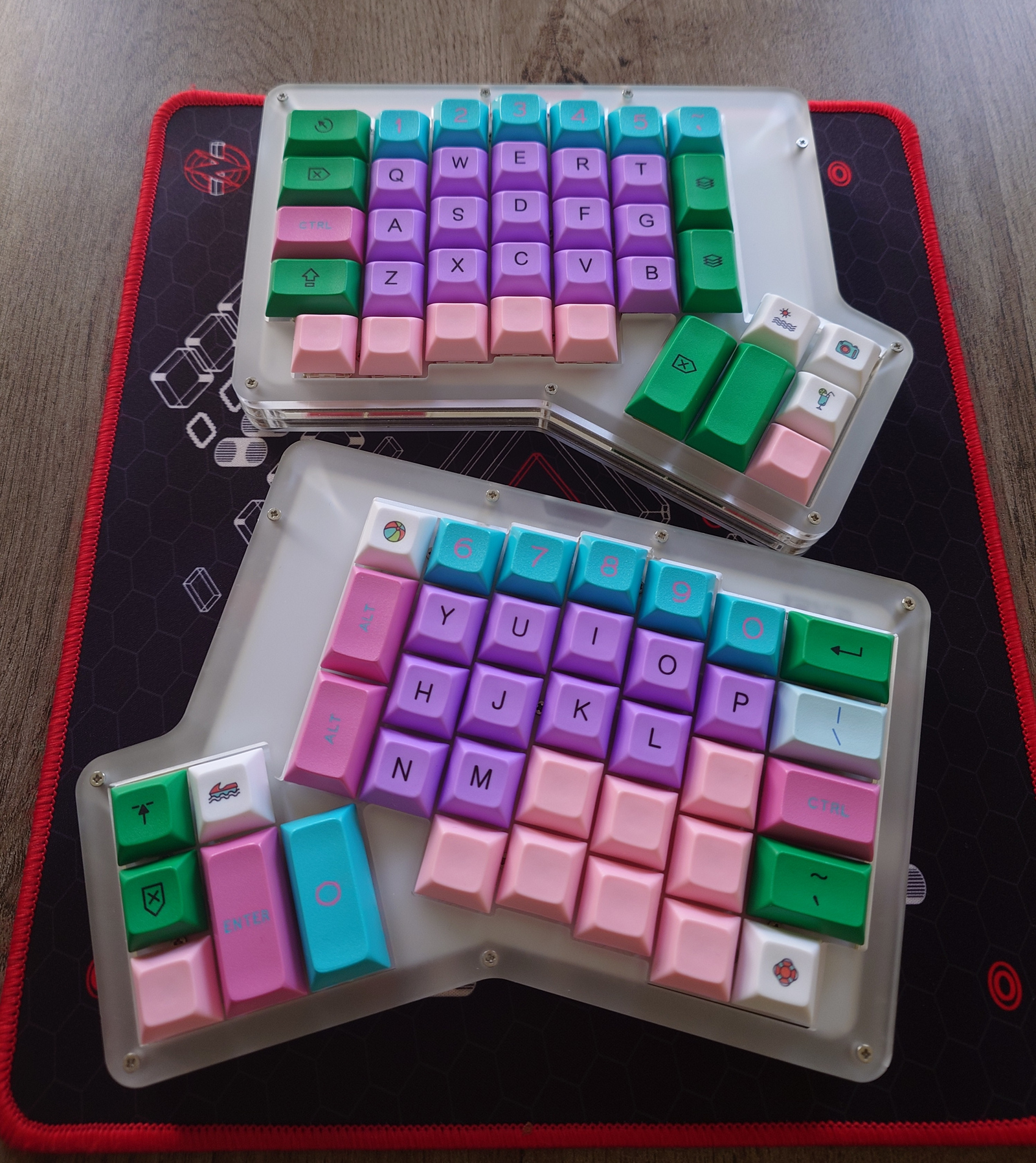 IF-Ergo with Random DSA Keycaps