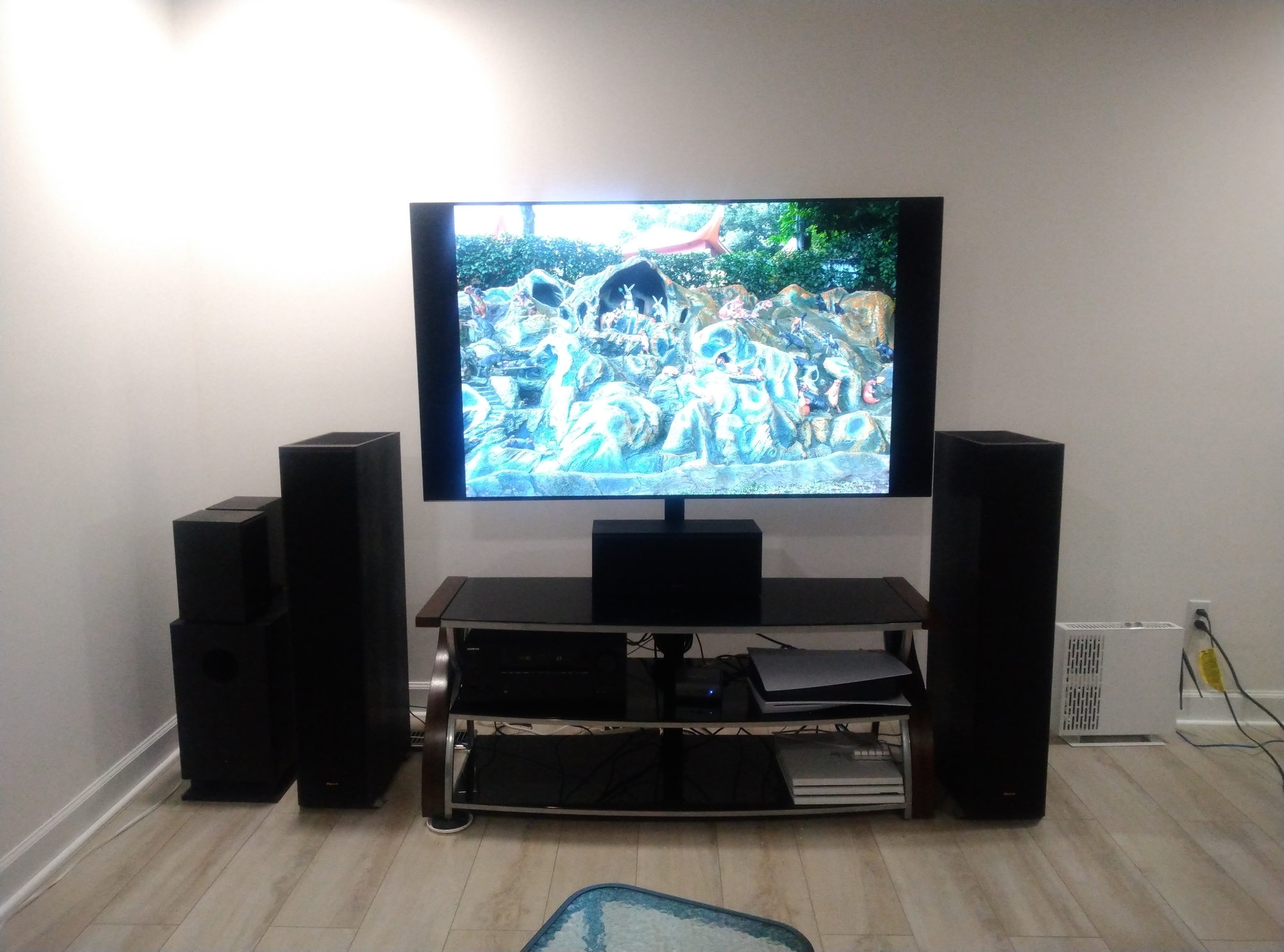 Updated setup of my home theater