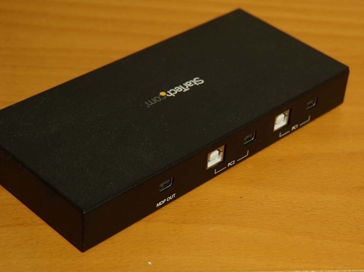 StarTech SV231MDPU2 KVM Switch